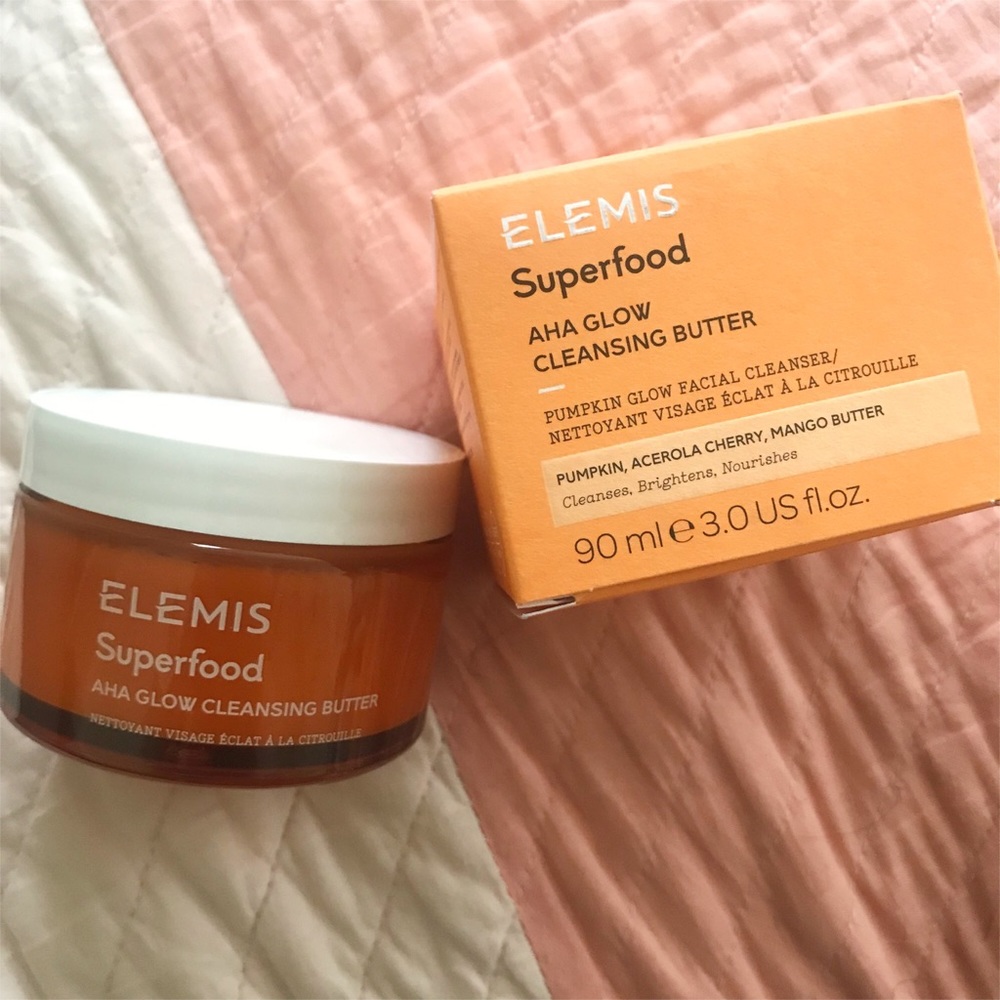 Elemis Superfood AHA Glow Cleansing Butter
3 fl oz